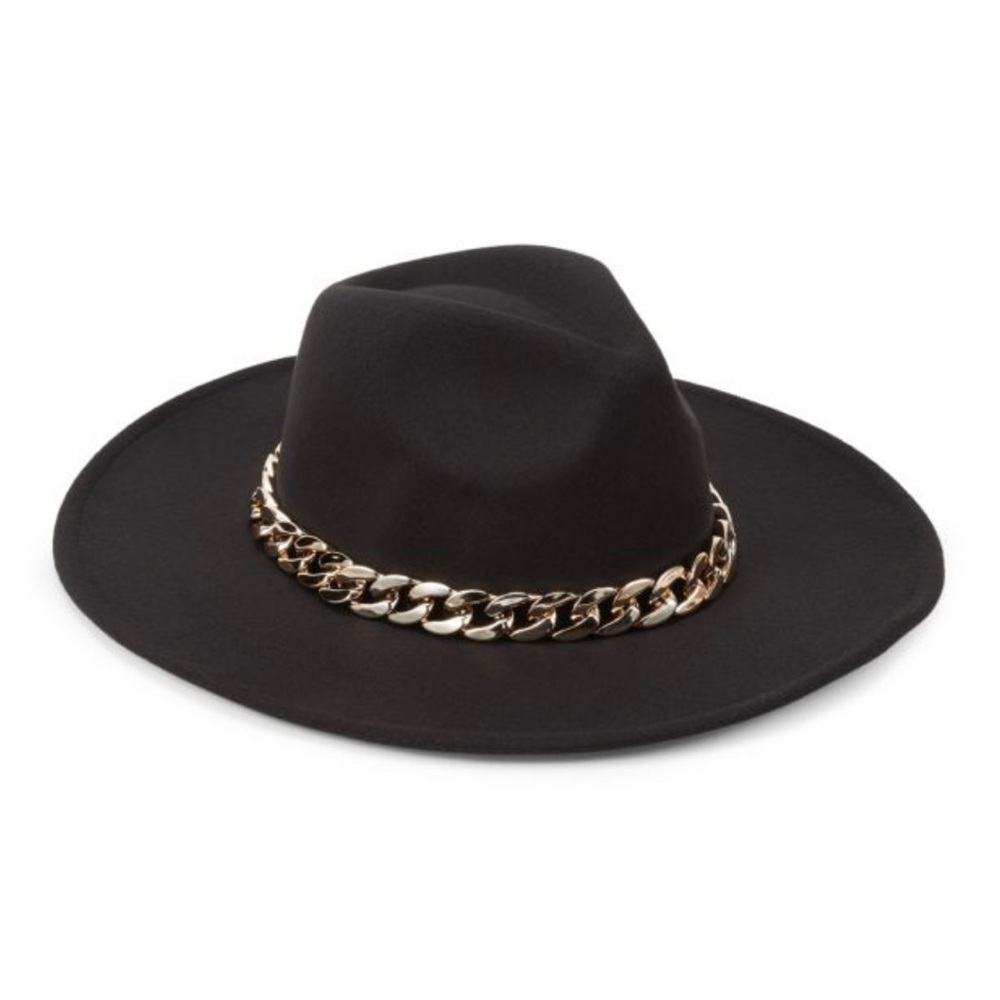 Vince Camuto hat with gold chain
